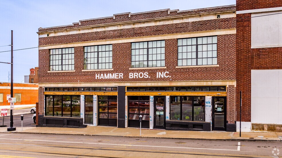 More Photos Of 407 Grand Blvd, Kansas City Office For Lease