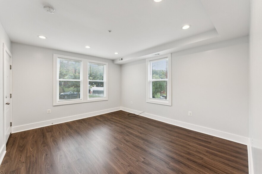 More Photos Of 2822 28th St SE, Washington Apartments For Sale