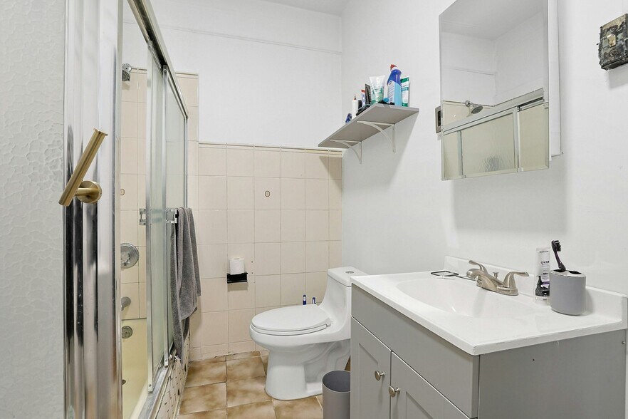 More Photos Of , Pearl River Unknown For Sale