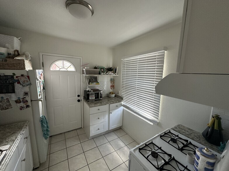 More Photos Of 4515 35th Pl, San Diego Apartments For Sale