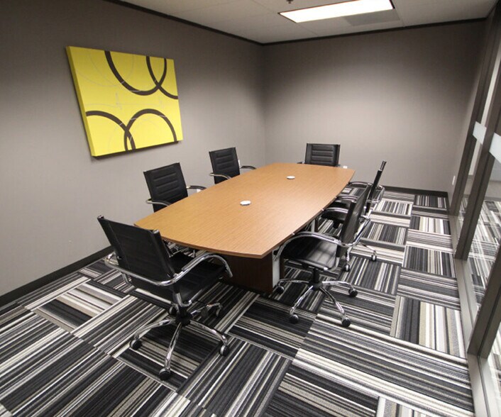 More Photos Of 9894 Bissonnet St, Houston Office For Lease