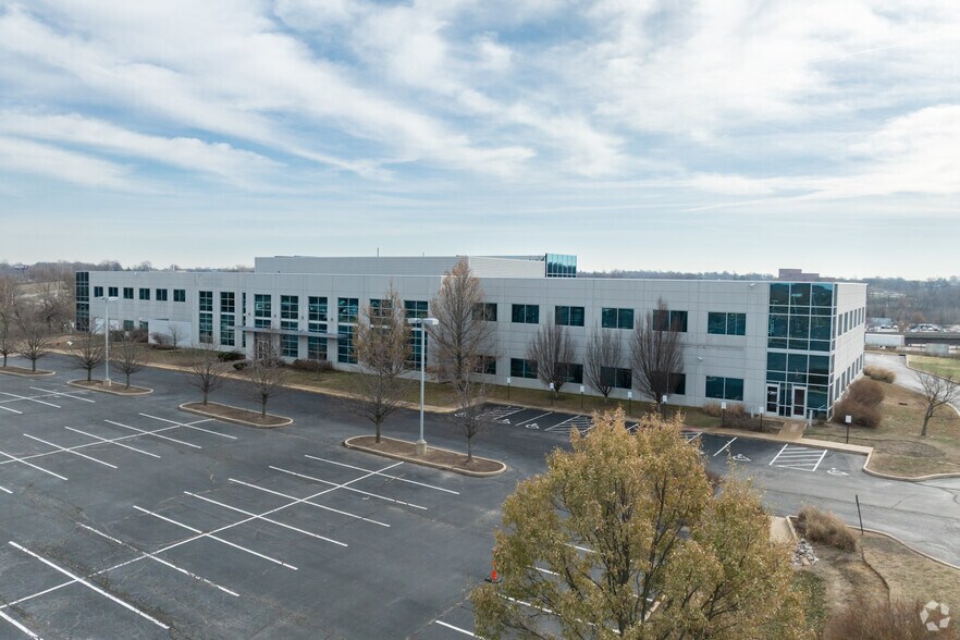 More Photos Of 8580 Evans Ave, Berkeley Office For Lease