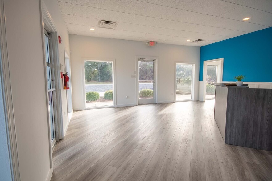 More Photos Of 7011 Beach Dr SW, Ocean Isle Beach Freestanding For Sale