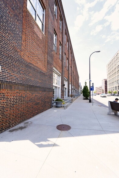 More Photos Of 801 Washington Ave N, Minneapolis Apartments For Sale