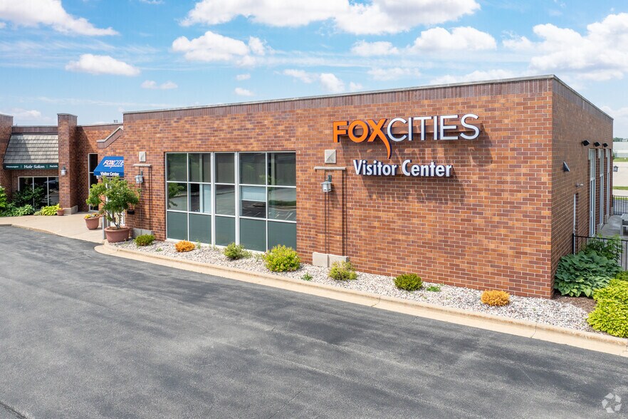 More Photos Of 213-259 S Nicolet Rd, Appleton Freestanding For Lease