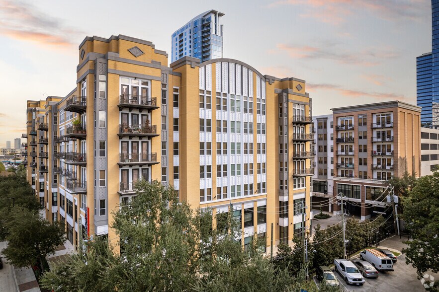 More Photos Of 2800 Kirby Dr, Houston Apartments For Lease