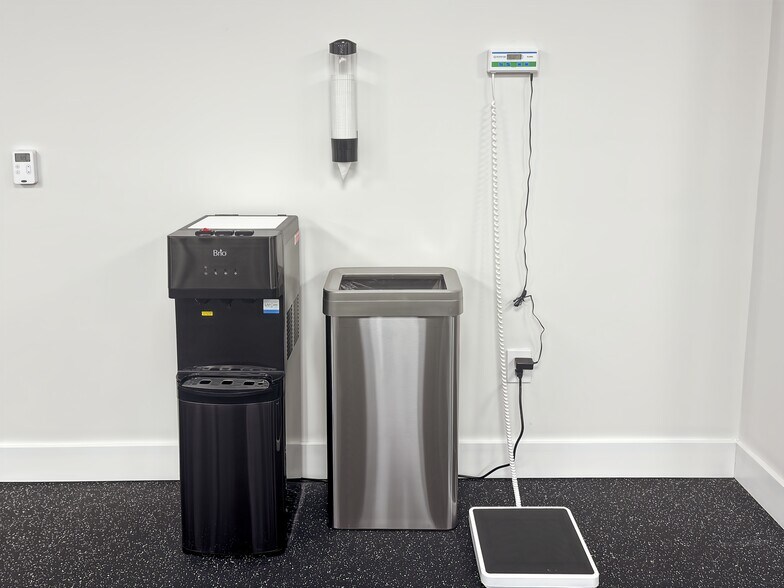 More Photos Of 1100 Cornwall Rd, South Brunswick Coworking Space