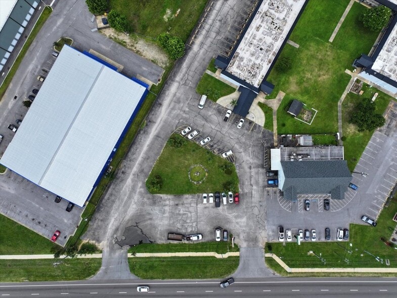 More Photos Of 6911 Pensacola Blvd, Pensacola Land For Lease