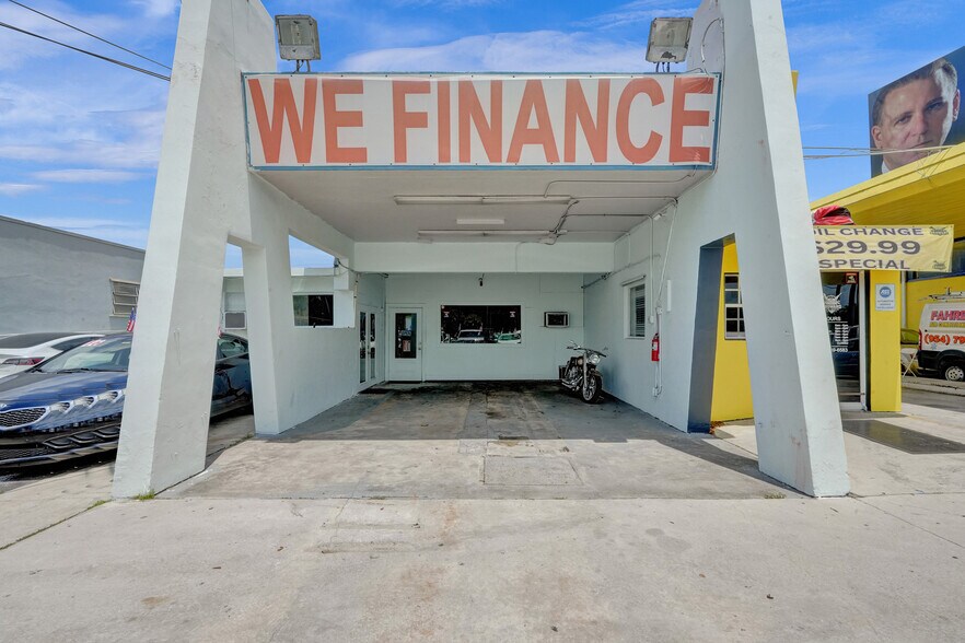 More Photos Of 5350 N State Road 7, Fort Lauderdale Auto Repair For Lease