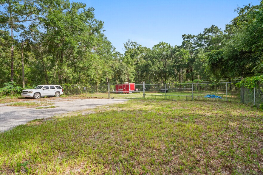 More Photos Of 16331 Cortez Blvd, Brooksville Self Storage For Sale