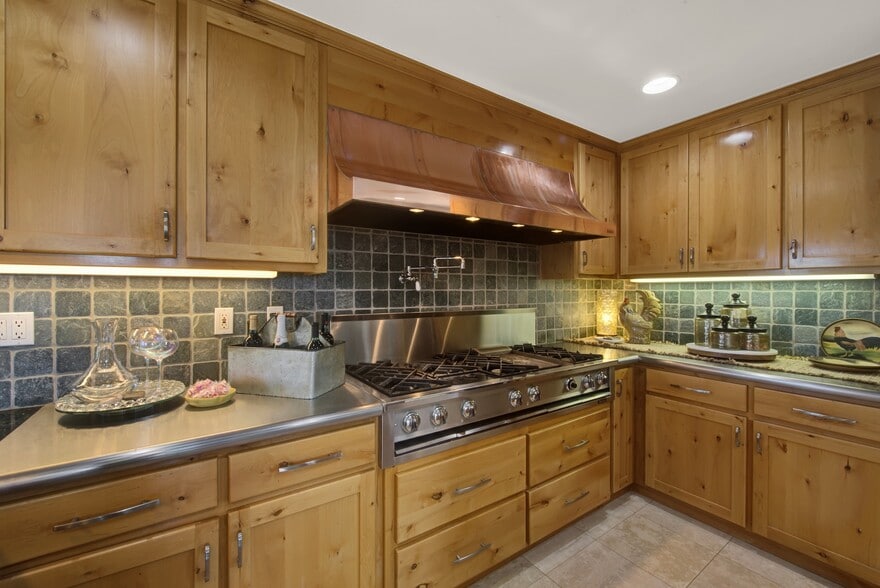 More Photos Of 8560 Holmes Ln, Winters Specialty For Sale