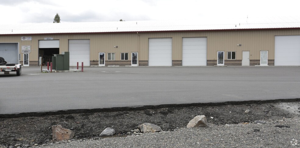 More Photos Of 3048 SW High Desert Dr, Prineville Warehouse For Lease