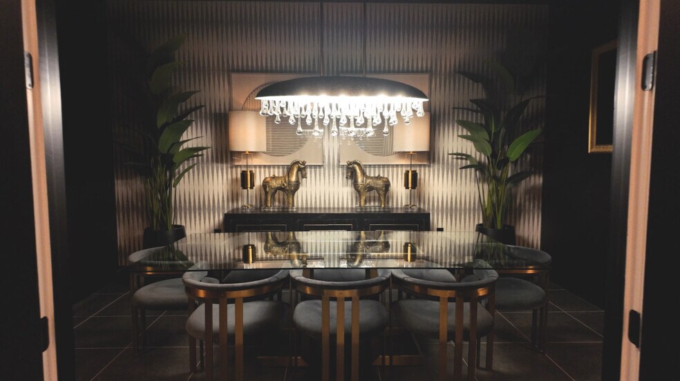 More Photos Of 617 S Air Depot Blvd, Midwest City Restaurant For Sale