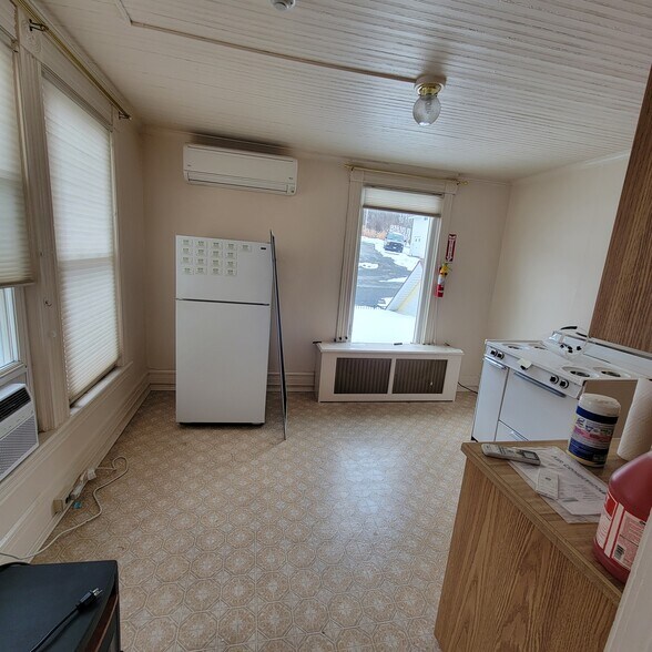 More Photos Of 5319 Route 9W, Newburgh Funeral Home For Sale