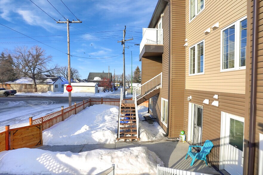 More Photos Of 1175 Pasqua St, Regina Apartments For Sale