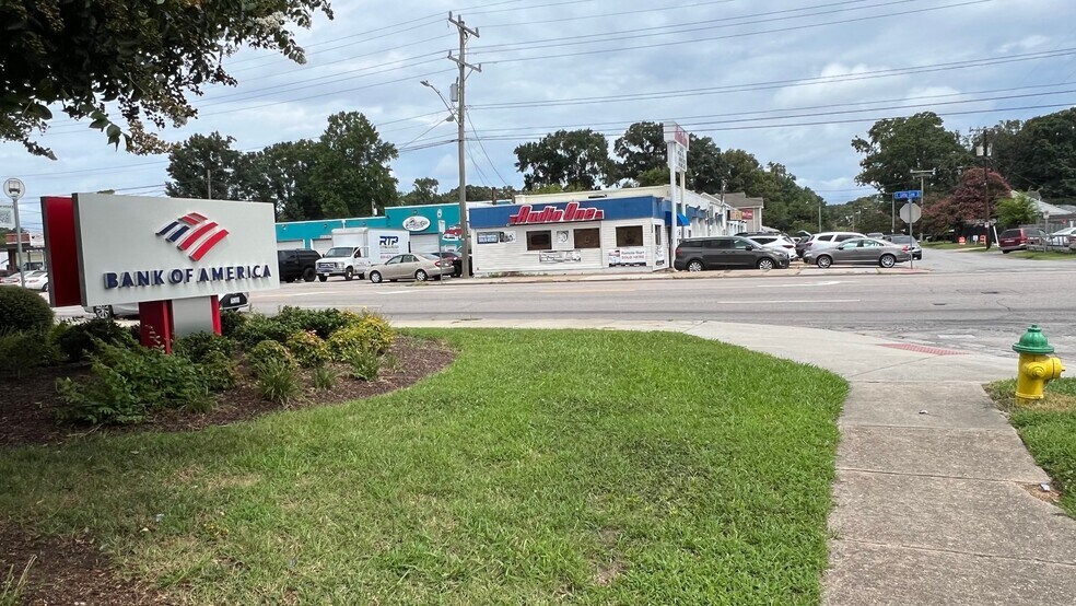 Primary Photo Of 894 E Little Creek Rd, Norfolk Auto Repair For Lease