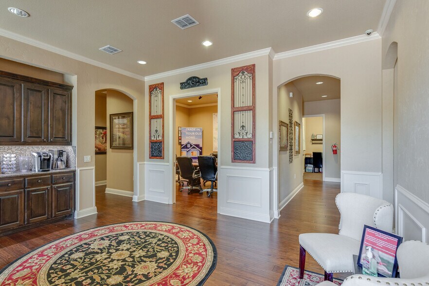 More Photos Of 8508 Precinct Line Rd, Colleyville Office For Sale