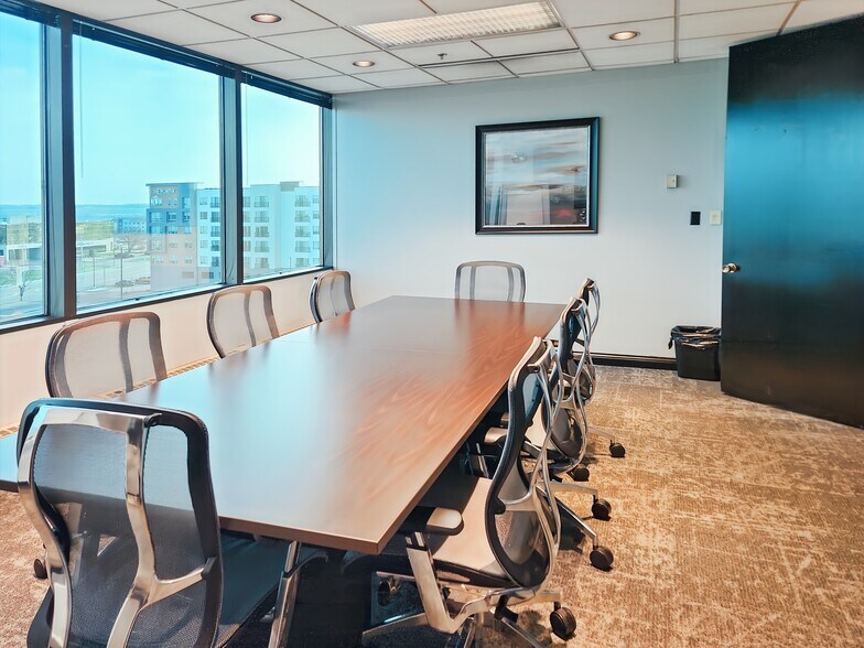 More Photos Of 111 Westport Plaza Dr, Saint Louis Office For Lease