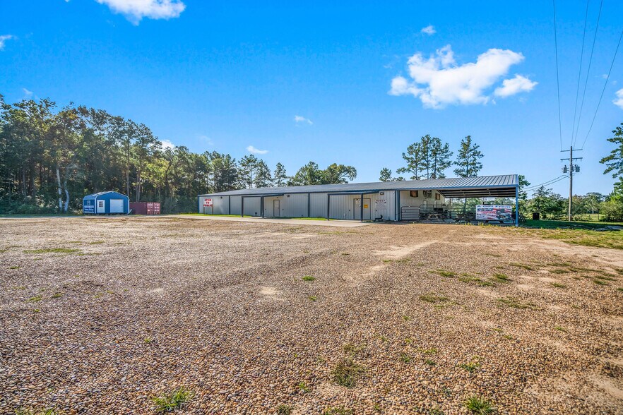 More Photos Of 4951 US Highway 190 W, Livingston Office For Sale
