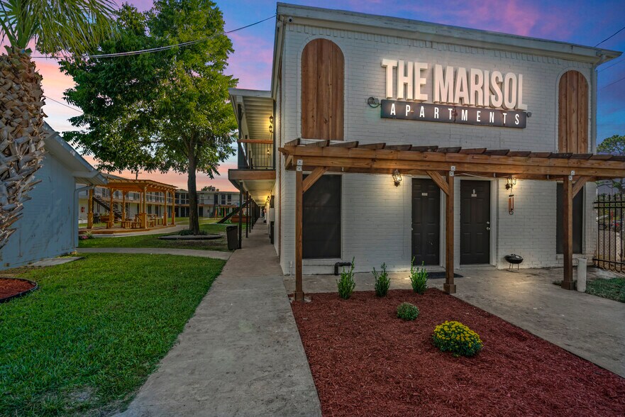 More Photos Of 101 S Allen Genoa Rd, South Houston Apartments For Sale
