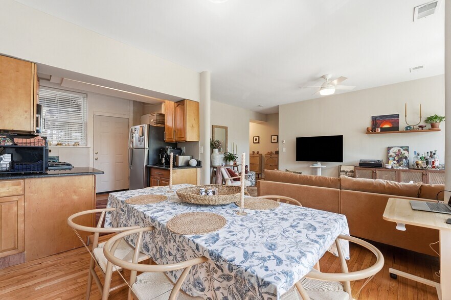 More Photos Of 5022-5030 N Winthrop Ave, Chicago Apartments For Sale