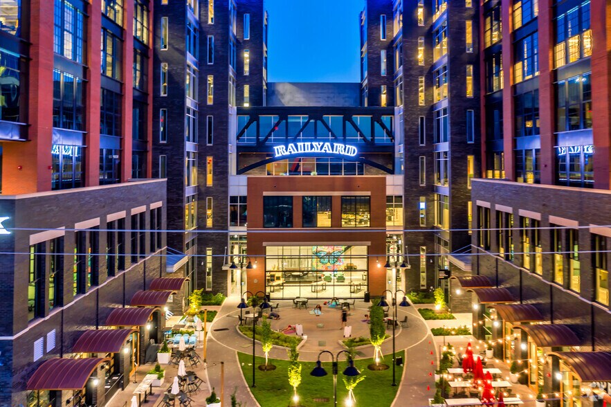 More Photos Of 1422 S Tryon St, Charlotte Coworking Space