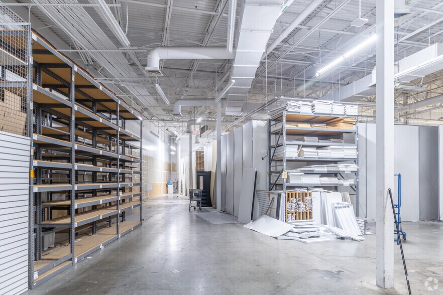 More Photos Of 1300-1500 S Washington St, North Attleboro Unknown For Lease