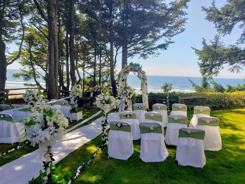 More Photos Of 4651 SR 109, Moclips Hotel For Sale