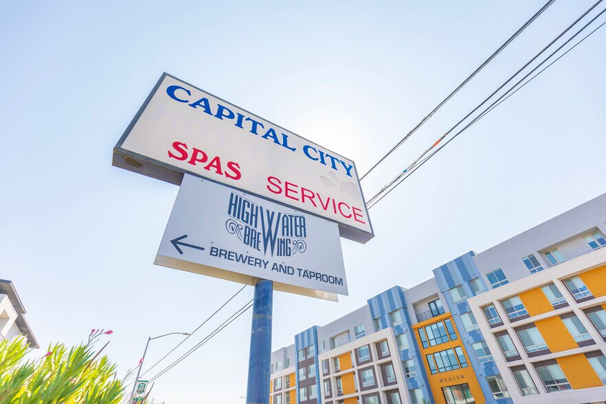 More Photos Of 6531 Folsom Blvd, Sacramento Storefront For Lease