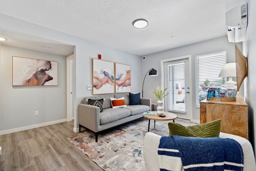 More Photos Of 1275 Caldwell Blvd, Nampa Apartments For Sale