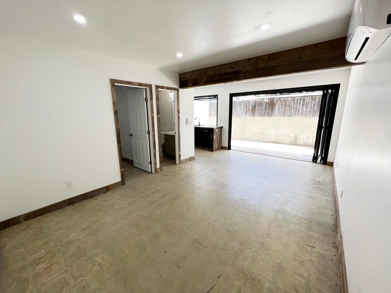 More Photos Of 3685 5th Ave, San Diego Storefront Retail Residential For Lease