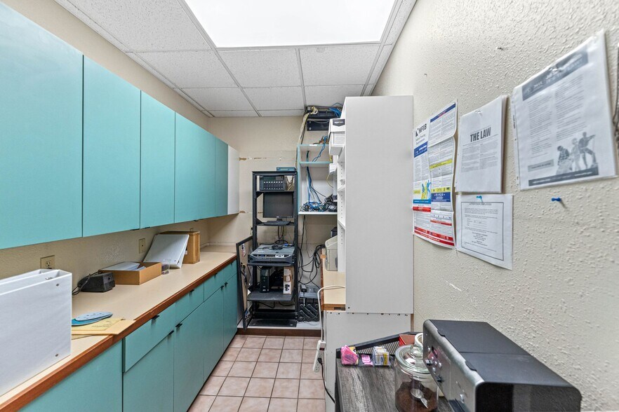 More Photos Of 4514 Billy Sames, Adkins Land For Sale