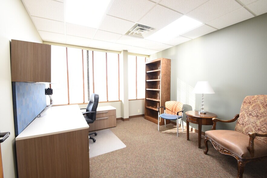 More Photos Of 1220 Main Ave, Fargo Medical For Sale
