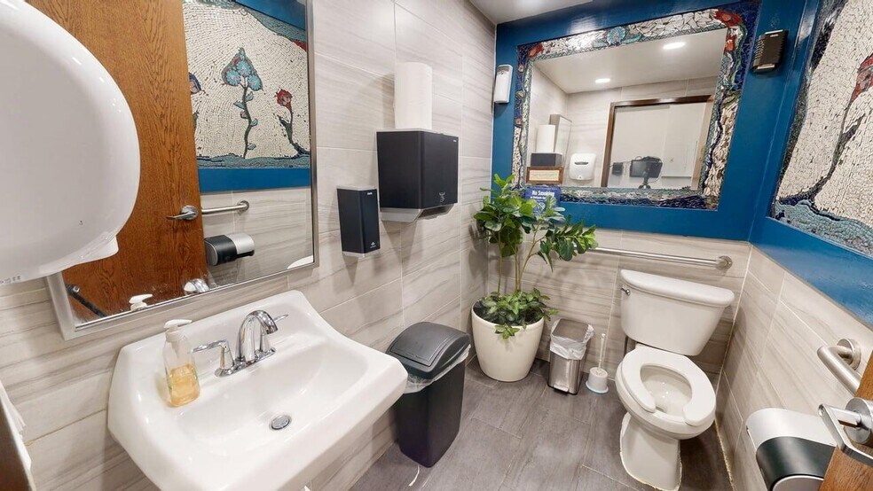 More Photos Of 928 Second Ave, New York Apartments For Lease