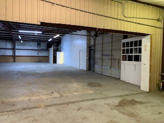 More Photos Of 14606 Sheraton St, Houston Warehouse For Lease