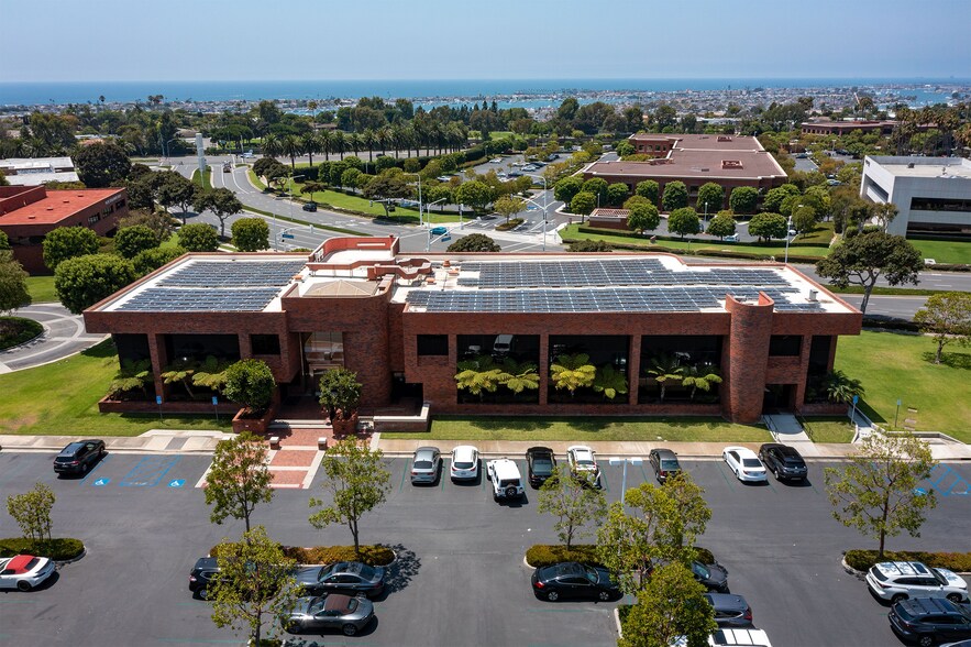 More Photos Of 17 Corporate Plaza Dr, Newport Beach Office For Lease