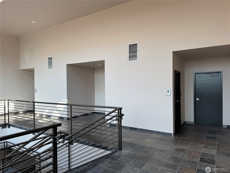 More Photos Of 325 E George Hopper Rd, Burlington Office For Sale