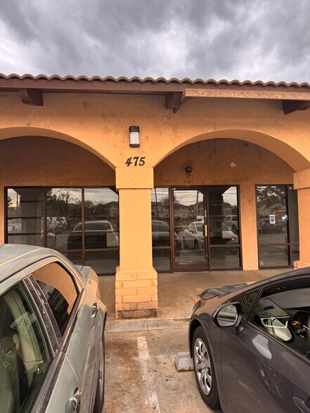 Primary Photo Of 467 W Visalia Rd, Farmersville General Retail For Lease