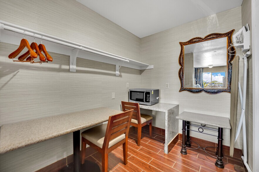 More Photos Of 2855 Fremont St, Las Vegas Hotel For Sale