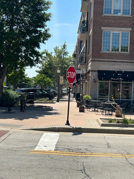 More Photos Of 100-110 S Emerson St, Mount Prospect Apartments For Sale