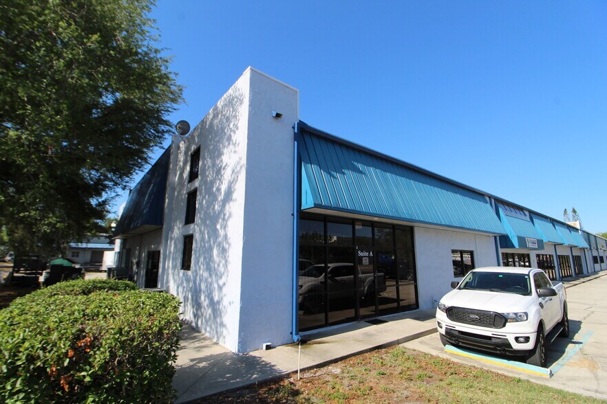 Primary Photo Of 1912 44th Ave E, Bradenton Warehouse For Lease