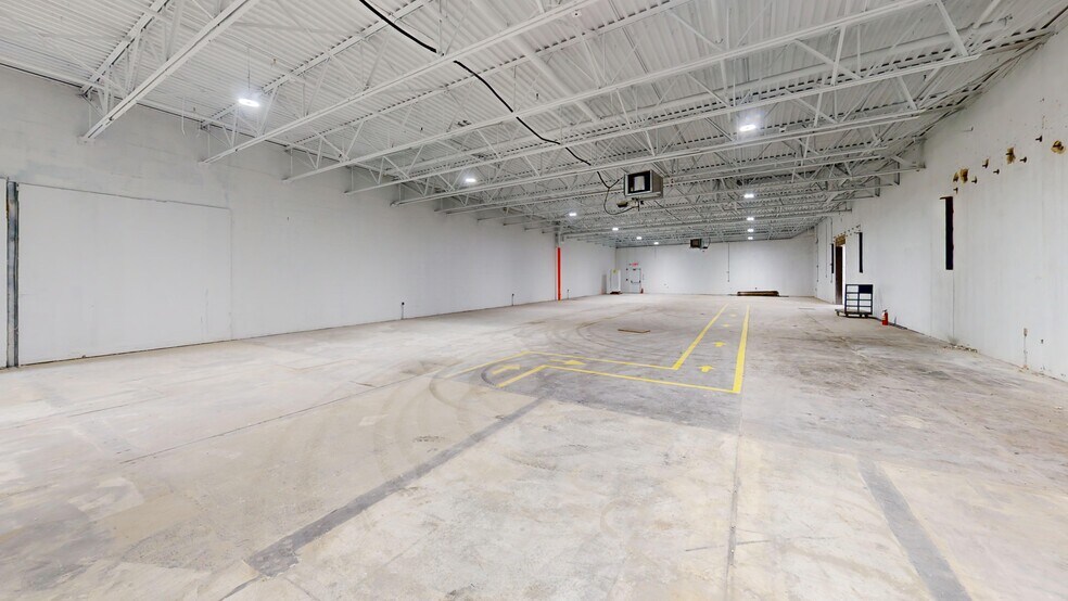 More Photos Of 1253 Glen Ave, Moorestown Warehouse For Lease