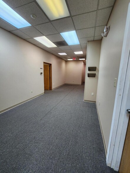 More Photos Of 1 Linda Ln, Vincentown Light Distribution For Lease