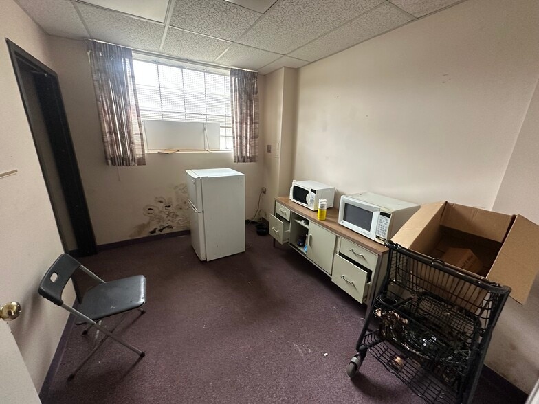 More Photos Of 215 Lelia St, Pittsburgh Apartments For Sale