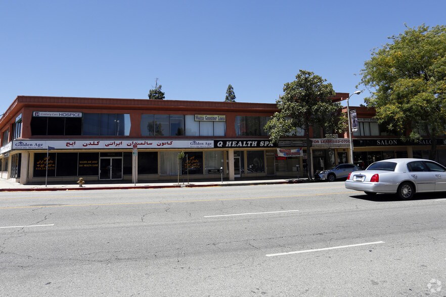 More Photos Of 18330-18350 Ventura Blvd, Tarzana Office For Lease