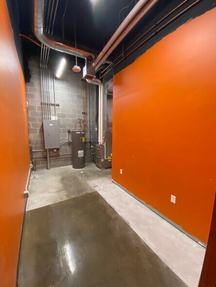 More Photos Of 401 N Washington St, Green Bay Apartments For Sale