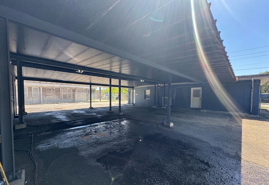 More Photos Of 5028 Augusta Rd, Savannah Office For Sale