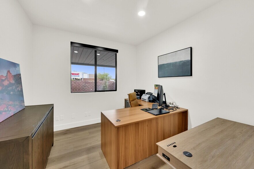 More Photos Of 10885 S State St, Sandy Medical For Sale