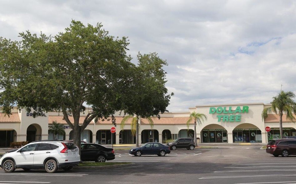 More Photos Of 4802-4908 N Kings Hwy, Fort Pierce General Retail For Lease