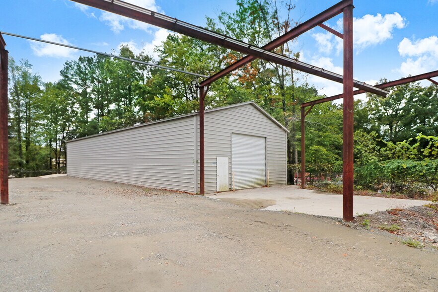 More Photos Of 5832 Lease Ln, Raleigh Manufacturing For Lease